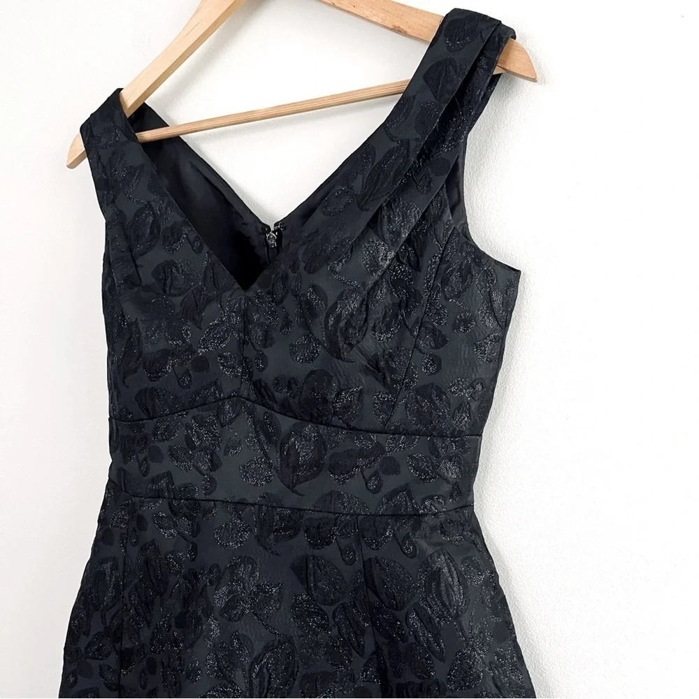[Kate Spade] Floral Shimmer Pleated Shoulder Double V Fit & Flare Classic Dress